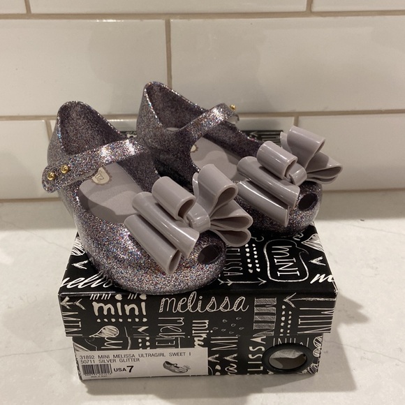 Mini Melissa ultragirl Sweet I silver glitter size toddler 7 - Picture 2 of 13